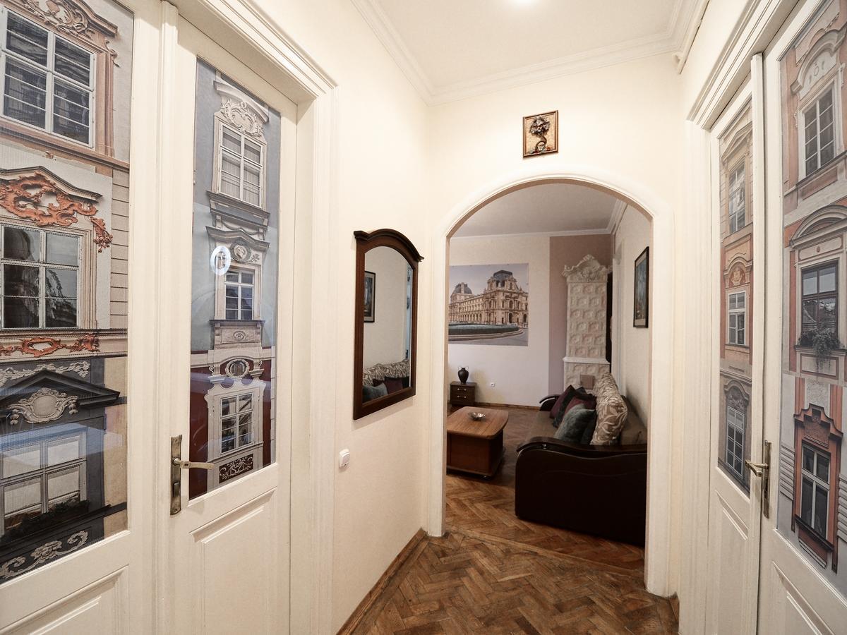 The Historical Family Nest In City Centre Lvov Exteriér fotografie