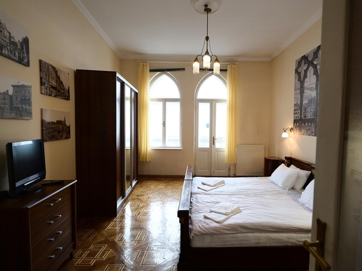The Historical Family Nest In City Centre Lvov Exteriér fotografie