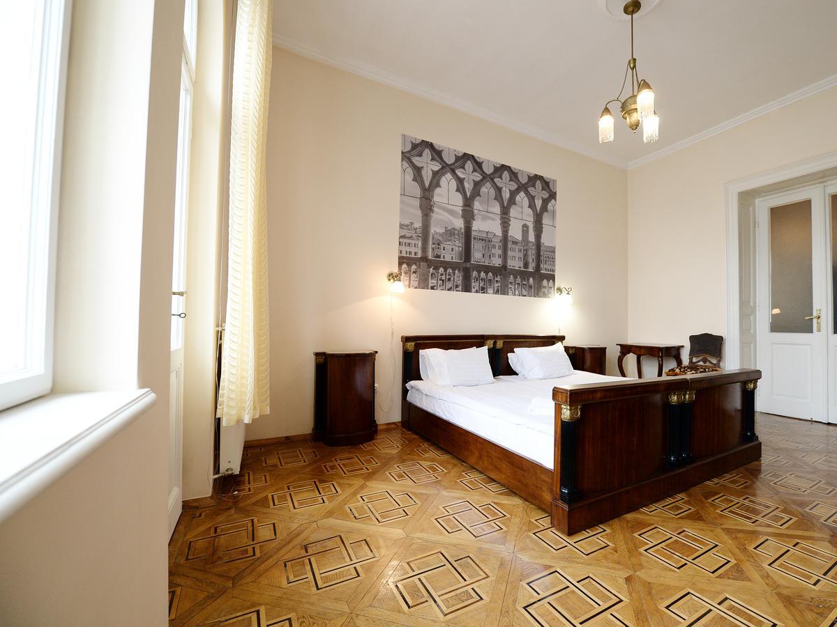 The Historical Family Nest In City Centre Lvov Exteriér fotografie
