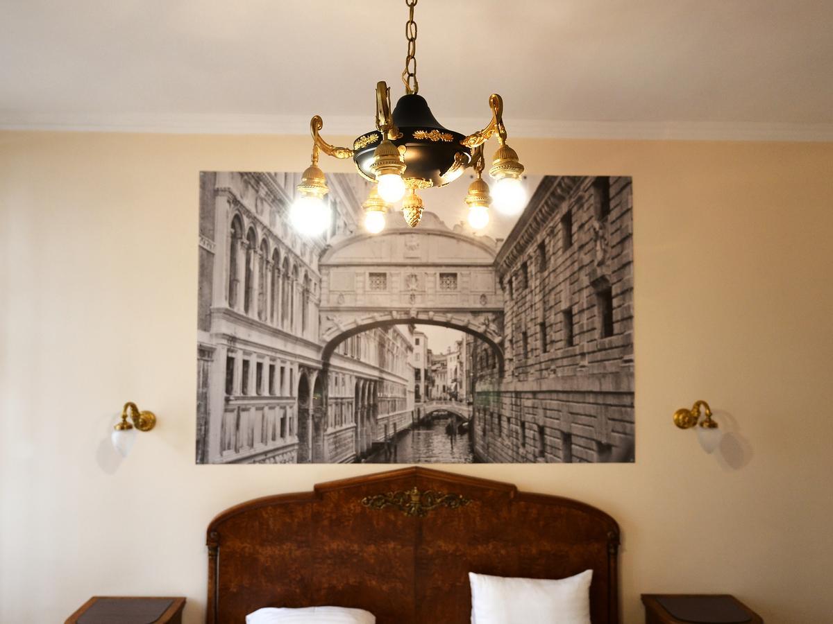 The Historical Family Nest In City Centre Lvov Exteriér fotografie